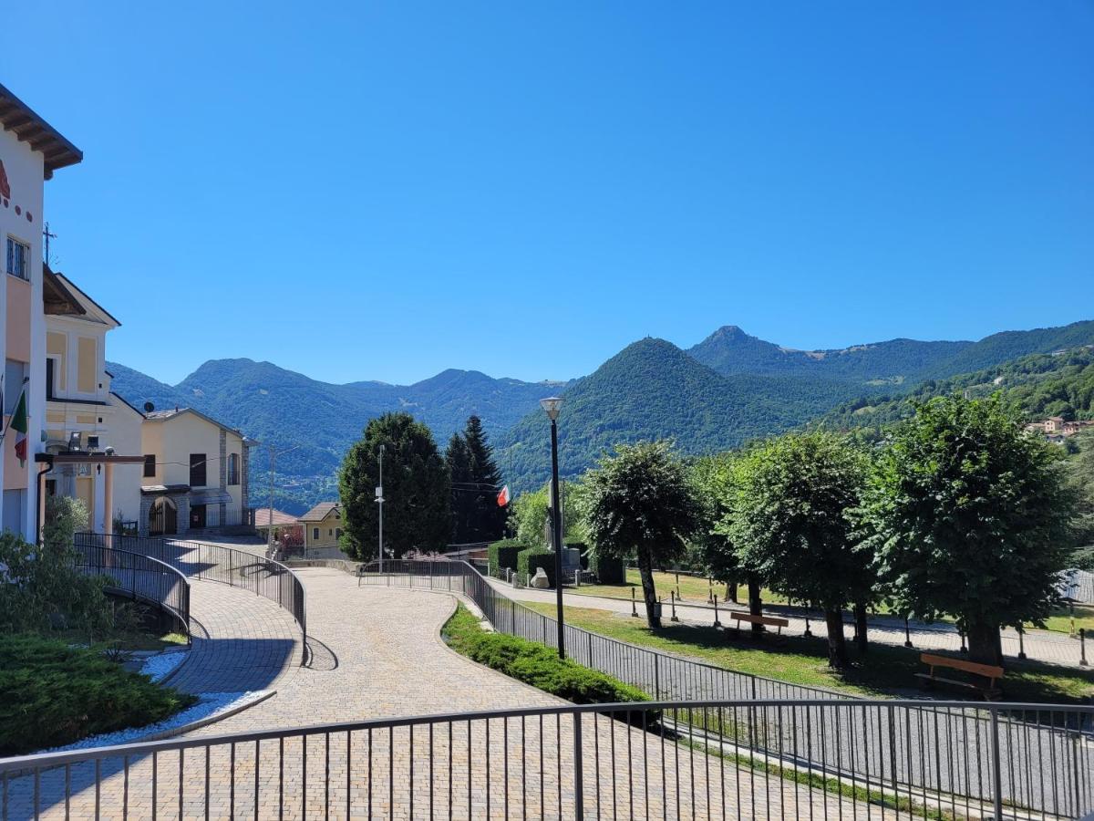 Casa Gianna Daire Castiglione dʼIntelvi Dış mekan fotoğraf