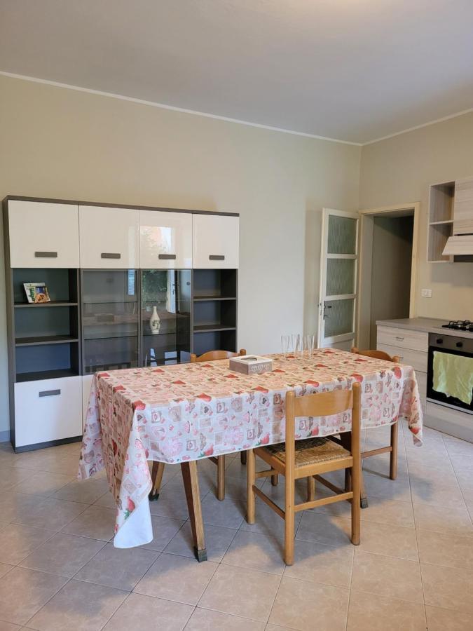 Casa Gianna Daire Castiglione dʼIntelvi Dış mekan fotoğraf